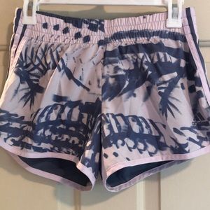 Running shorts